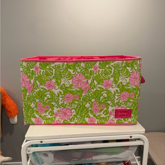 Lilly Pulitzer Chum Bucket Organization Bin 22x13